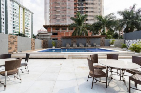 Apart hotel com Wi Fi bem localizado com piscina